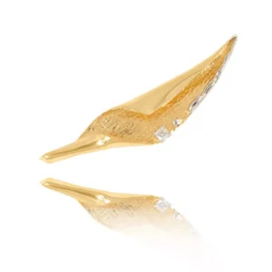 Broszka ze złota wykonywana na zamówienie w trzech kolorach.