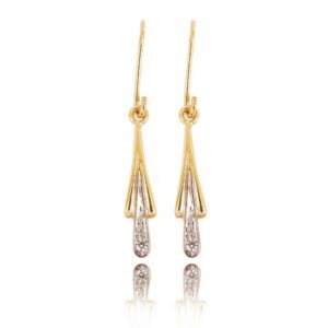 Klasyczne kolczyki ze złota z dekoracyjnym kamieniem.