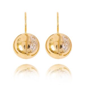 Kobieca biżuteria podkreślająca naturalny blask kamieni.