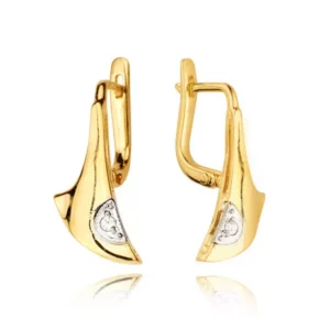 Uniwersalne kolczyki złote o eleganckim wykończeniu.