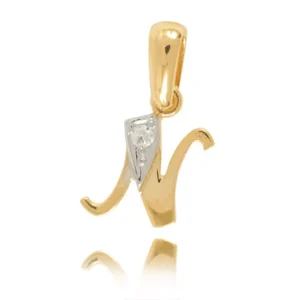 Złoty inicjał inspirowany klasycznym jubilerstwem.