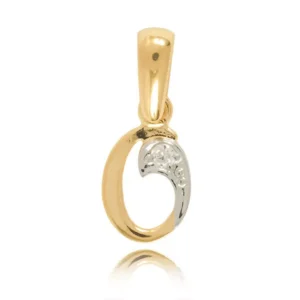 Personalizowany naszyjnik z literką ze złota.