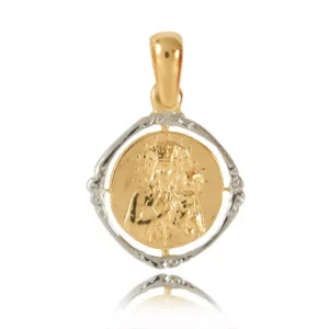 Krzyżyk wykonany ze złota 0,333 lub 0,585.