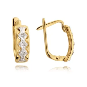 Delikatne kolczyki idealne do codziennej i wieczorowej stylizacji.