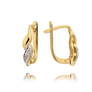 Uniwersalne kolczyki złote o eleganckim wykończeniu.