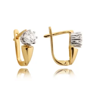 Delikatne kolczyki idealne do codziennej i wieczorowej stylizacji.