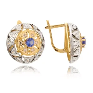 Subtelne kolczyki stworzone z myślą o komforcie noszenia.