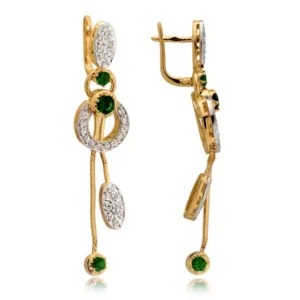 Eleganckie kolczyki ze złota z subtelnym blaskiem kamieni.