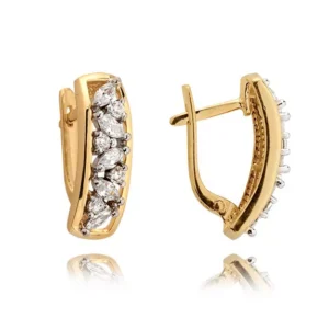 Kobieca biżuteria podkreślająca naturalny blask kamieni.