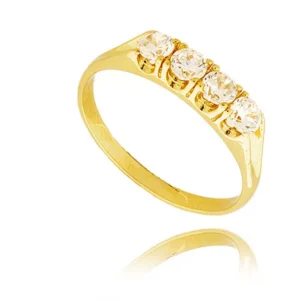 Elegancki pierścionek ze złota o ponadczasowym charakterze.