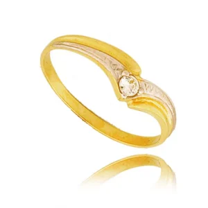 Ponadczasowy pierścionek o luksusowym wyglądzie.