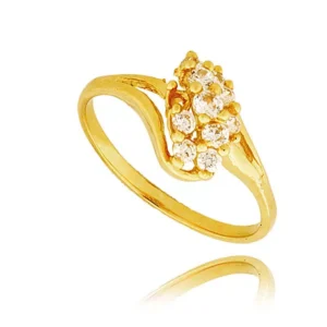 Elegancki pierścionek będący doskonałym dodatkiem do stylizacji.