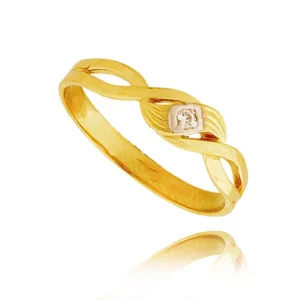 Elegancki pierścionek będący doskonałym dodatkiem do stylizacji.