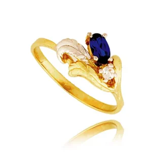 Stylowy pierścionek o eleganckiej i kobiecej formie.