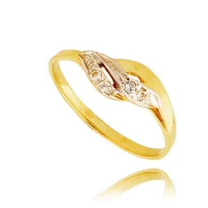 Pierścionek ze złota łączący klasykę z nowoczesnością.