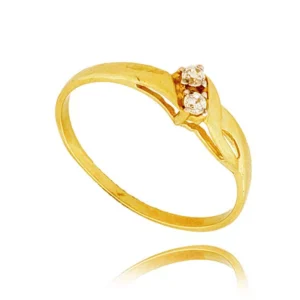 Pierścionek ze złota łączący klasykę z nowoczesnością.