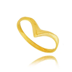 Elegancki pierścionek będący doskonałym dodatkiem do stylizacji.