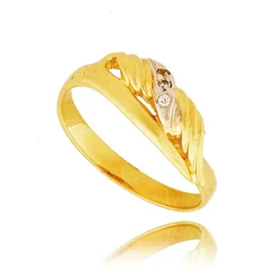 Elegancki pierścionek będący doskonałym dodatkiem do stylizacji.