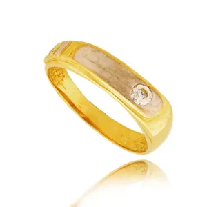 Elegancki pierścionek ze złota o ponadczasowym charakterze.
