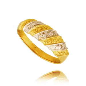 Stylowy pierścionek o eleganckiej i kobiecej formie.