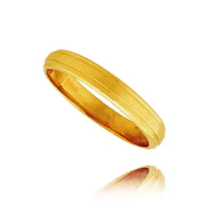 Elegancki pierścionek będący doskonałym dodatkiem do stylizacji.