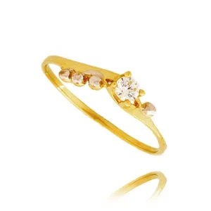 Elegancki pierścionek ze złota o ponadczasowym charakterze.