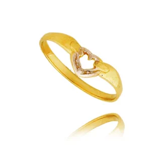 Delikatny pierścionek wykonany z wysokiej jakości złota.