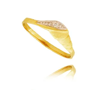 Klasyczny pierścionek idealny na każdą okazję.