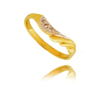 Biżuteria o wyjątkowym połysku i starannym wykończeniu.