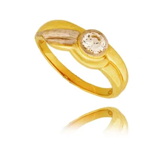 Delikatny pierścionek wykonany z wysokiej jakości złota.