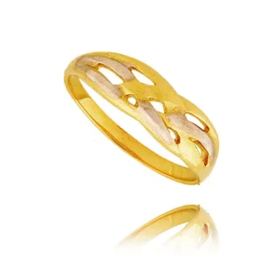 Złoty pierścionek stworzony z myślą o codziennym komforcie.