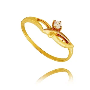 Stylowy pierścionek o eleganckiej i kobiecej formie.