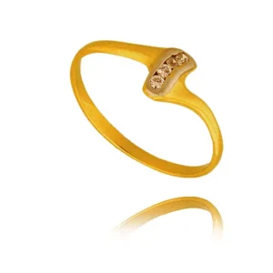 Klasyczny pierścionek idealny na każdą okazję.