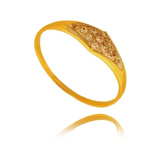 Delikatny pierścionek wykonany z wysokiej jakości złota.