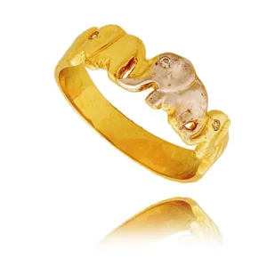 Klasyczny pierścionek idealny na każdą okazję.