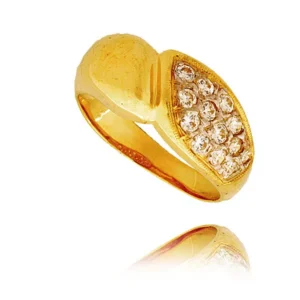 Klasyczny pierścionek idealny na każdą okazję.