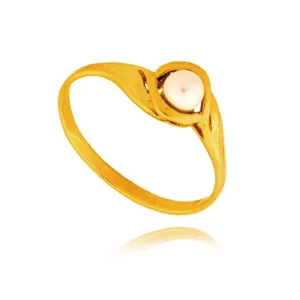 Pierścionek ze złota łączący klasykę z nowoczesnością.