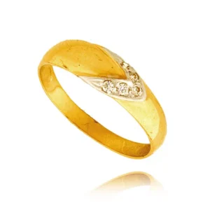 Klasyczny pierścionek idealny na każdą okazję.