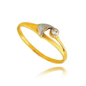 Stylowy pierścionek o eleganckiej i kobiecej formie.