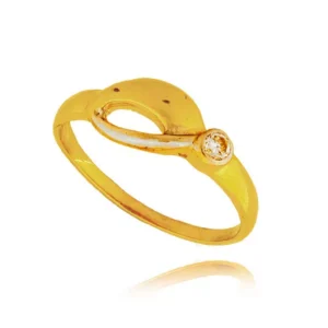 Elegancki pierścionek będący doskonałym dodatkiem do stylizacji.