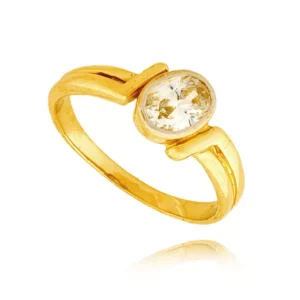 Pierścionek ze złota łączący klasykę z nowoczesnością.