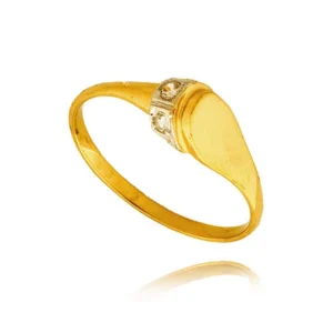 Delikatny pierścionek wykonany z wysokiej jakości złota.