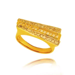 Delikatny pierścionek wykonany z wysokiej jakości złota.