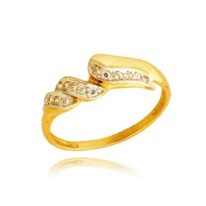 Delikatny pierścionek wykonany z wysokiej jakości złota.