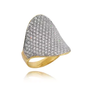 Złoty pierścionek stworzony z myślą o codziennym komforcie.