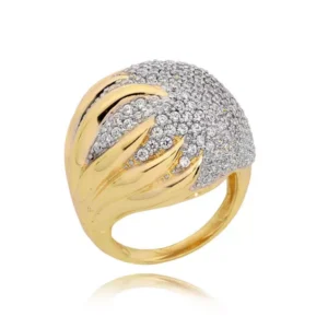 Klasyczny pierścionek idealny na każdą okazję.