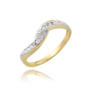 Elegancki pierścionek będący doskonałym dodatkiem do stylizacji.