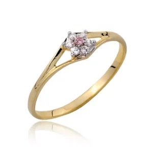 Biżuteria o wyjątkowym połysku i starannym wykończeniu.