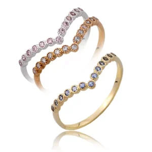 Stylowy pierścionek o eleganckiej i kobiecej formie.