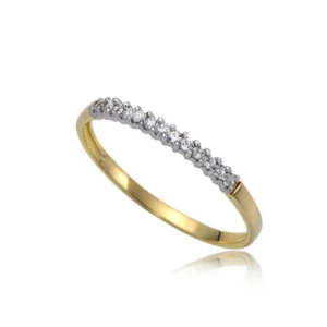 Ponadczasowy pierścionek o luksusowym wyglądzie.